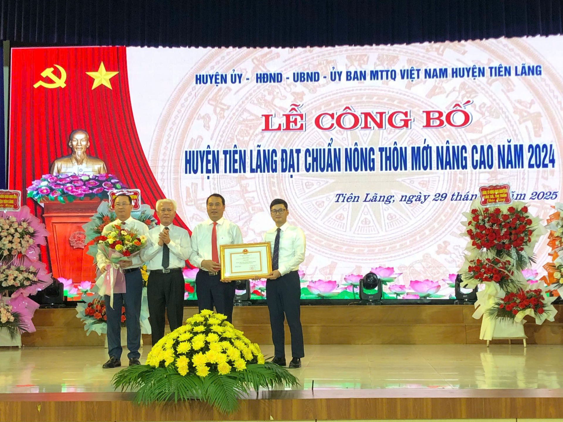 Hải Phòng: Công bố huyện Tiên Lãng đạt chuẩn nông thôn mới nâng cao năm 2024