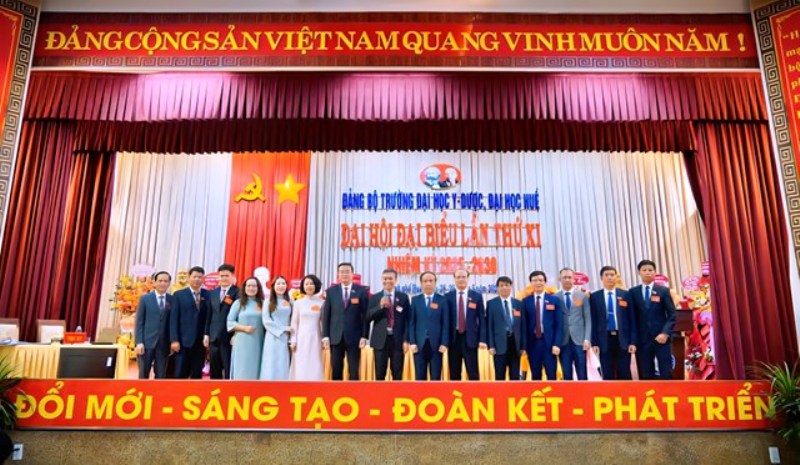 BCH mới ra mắt