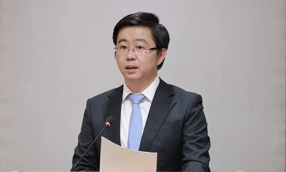 Thứ trưởng Bộ Khoa học và Công nghệ Bùi Hoàng Phương.