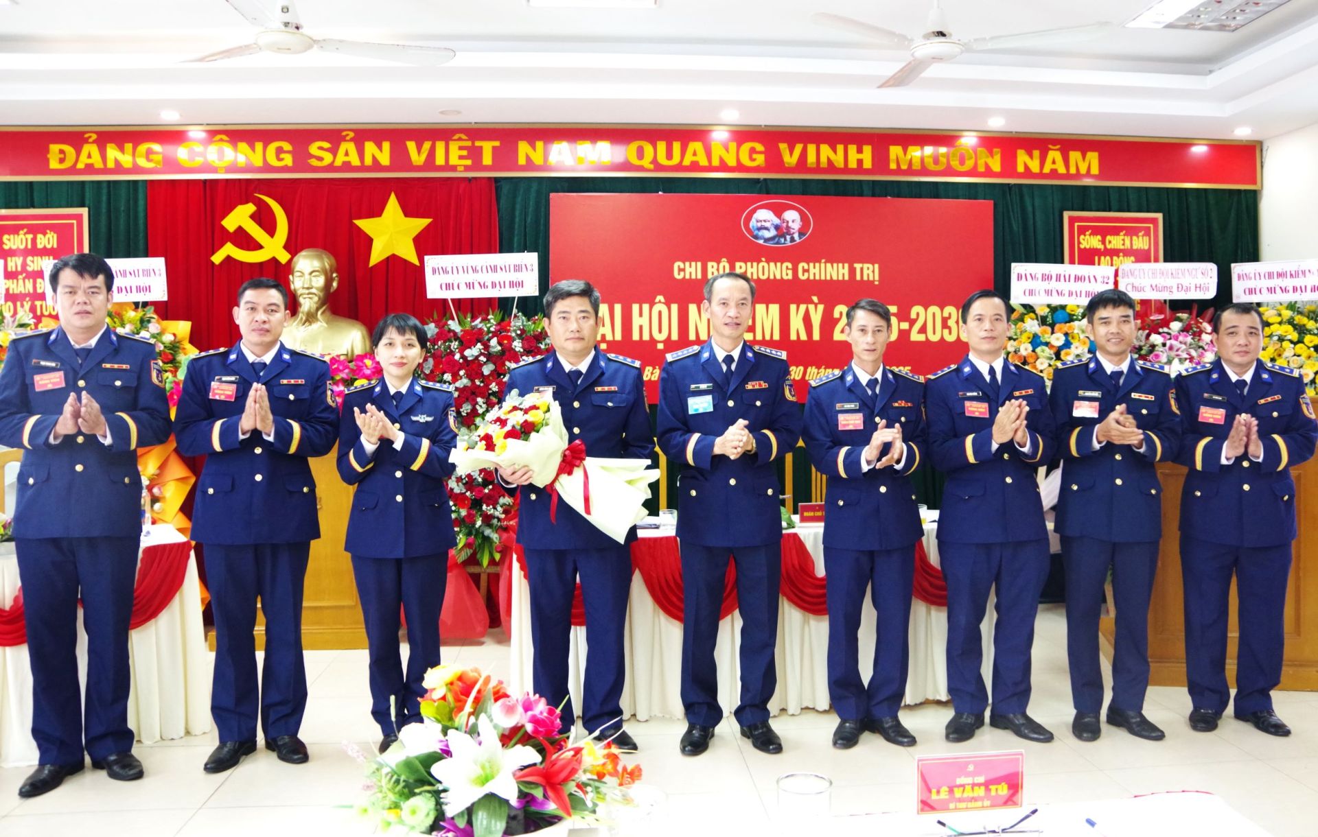 Đại hội Chi bộ Phòng Chính trị Vùng Cảnh sát Biển 3 nhiệm kỳ 2025-2030: Vững vàng về chính trị, tiêu biểu trong xây dựng Đảng