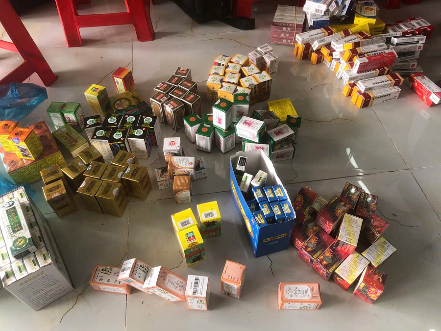 Phát hiện 257 sản phẩm thuốc đông y không rõ nguồn gốc, xuất xứ tại Phòng chuẩn trị Y học Cổ truyền TH Phát hiện 257 sản phẩm thuốc đông y không rõ nguồn gốc, xuất xứ tại Phòng chuẩn trị Y học Cổ truyền TH