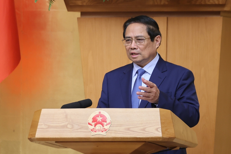 Thủ tướng Phạm Minh Chính yêu cầu ban hành 28 nghị định về phân cấp, phân quyền, phân định thẩm quyền chậm nhất ngày 15/6 - Ảnh: VGP/Nhật Bắc