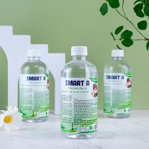 Smart A l&agrave; dung dịch nước muối điện h&oacute;a chứa axit hypochlorous (HOCl), được ph&aacute;t triển theo hướng hỗ trợ l&agrave;m sạch vi sinh vật v&agrave; chăm s&oacute;c m&ocirc; tổn thương.