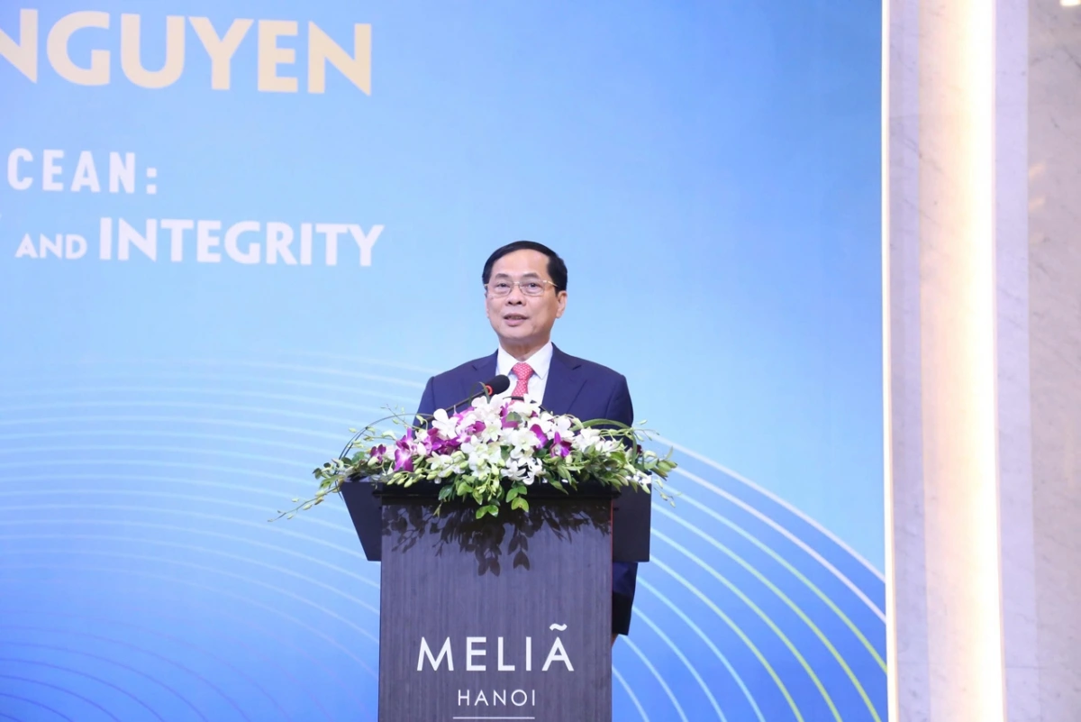 Phó Thủ tướng, Bộ trưởng Ngoại giao Bùi Thanh Sơn chủ trì buổi giới thiệu ứng cử viên của Việt Nam vào vị trí Thẩm phán Toà án Luật biển quốc tế (ITLOS) nhiệm kỳ 2026-2035 - Ảnh: Bộ Ngoại giao