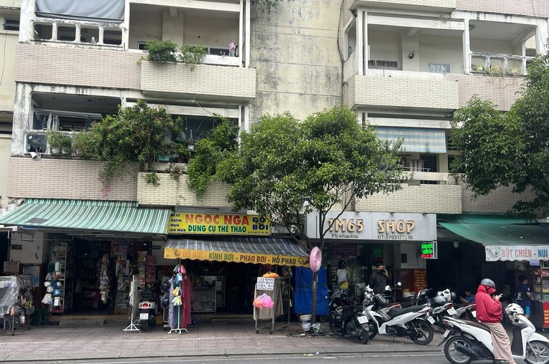 Nhiều hộ kinh doanh kiến nghị, ngành thuế cần phối hợp với các tổ chức công nghệ triển khai các khóa tập huấn, hướng dẫn cụ thể, trực tiếp cho hộ kinh doanh, giúp họ nhanh chóng thích nghi với phương thức mới - Ảnh: VGP/Minh Thi