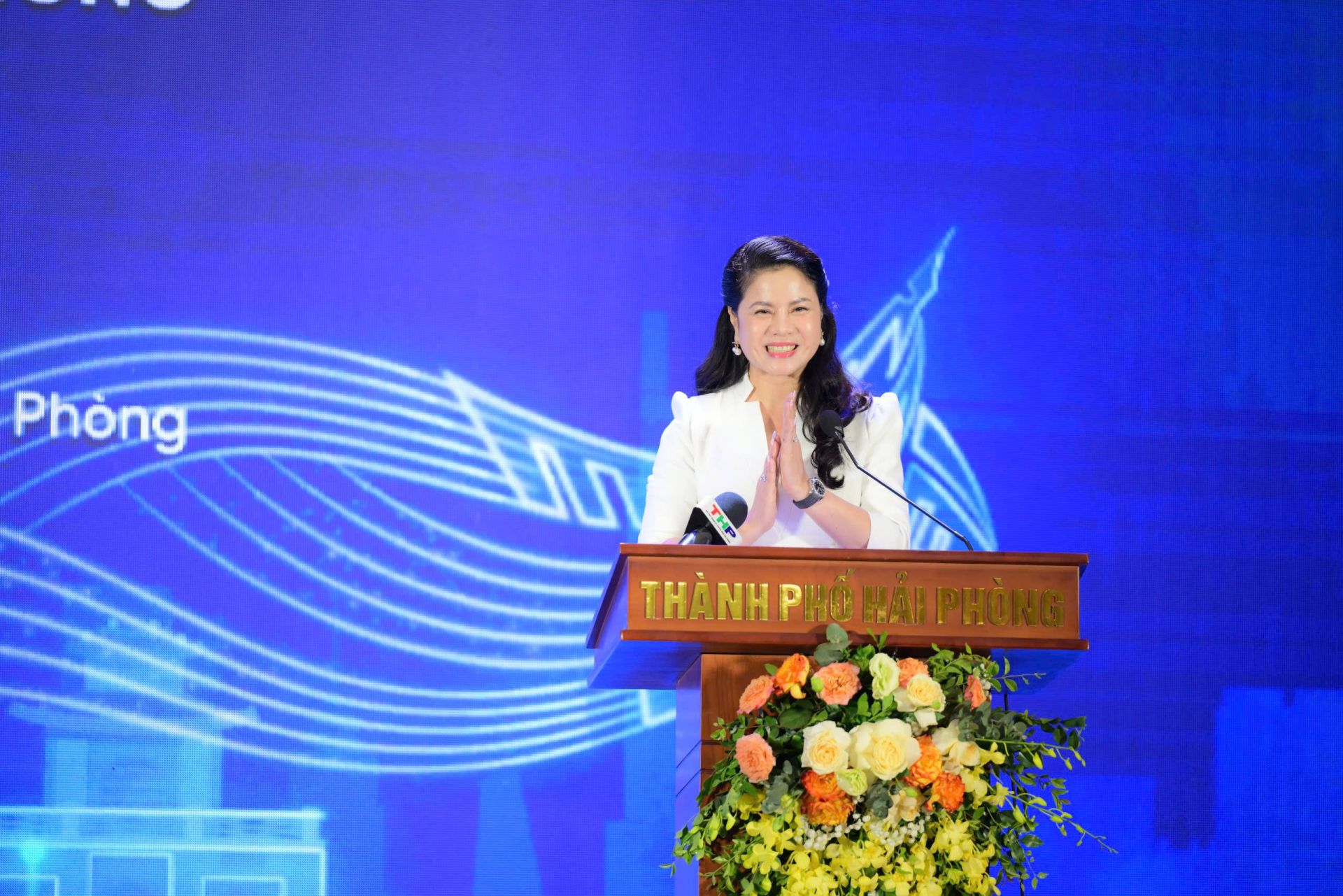 Bà Trần Thị Hoàng Mai, Giám đốc Sở Văn hoá, thể thao và Du lịch TP. Hải Phòng phát biểu tại Diễn đàn