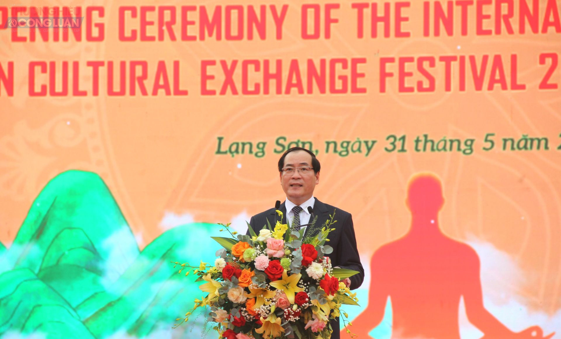 Phó Chủ tịch Thường trực UBND tỉnh Lạng Sơn Dương Xuân Huyên, Trưởng Ban tổ chức Ngày hội phát biểu khai mạc