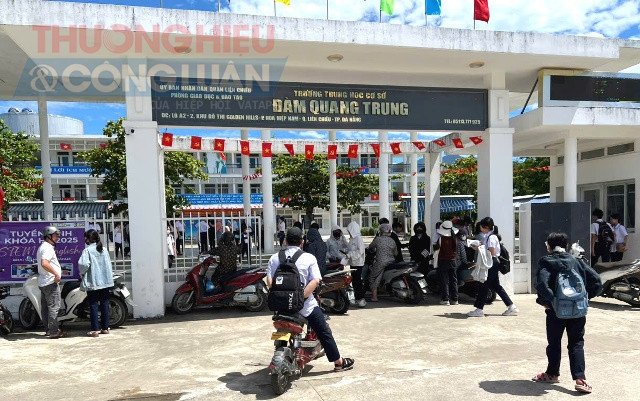 Hơn 11.600 thí sinh TP.Đà Nẵng làm thủ tục dự thi vào lớp 10 THPT năm học 2025-2026 Hơn 11.600 thí sinh TP.Đà Nẵng làm thủ tục dự thi vào lớp 10 THPT năm học 2025-2026