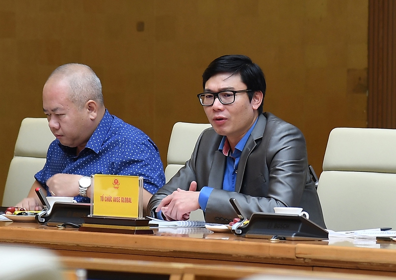 ASVE Global do Giáo sư Nguyễn Đức Khương (bên phải) thành lập năm 2011 với mục tiêu tập hợp, huy động các cá nhân, các nhóm nhà khoa học và chuyên gia Việt Nam tại Pháp và các nước khác tham gia vào công cuộc phát triển kinh tế-xã hội của Việt Nam - Ảnh: VGP/Hải Minh