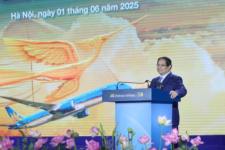 Theo Thủ tướng, hàng không là ngành công nghệ - kỹ thuật cao, niềm tự hào, vinh quang lớn nhưng trách nhiệm cũng rất cao cả - Ảnh: VGP/Nhật Bắc