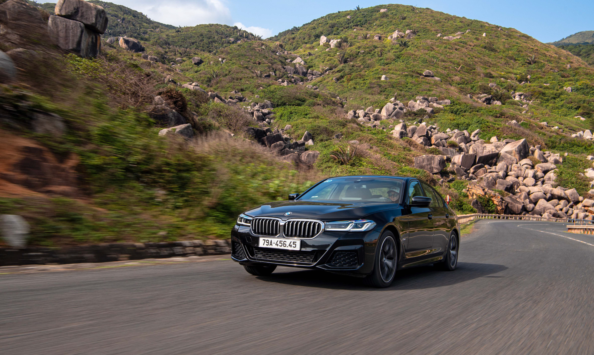 BMW 5 Series nhận ưu đãi lên đến 100% lệ phí trước bạ BMW 5 Series nhận ưu đãi lên đến 100% lệ phí trước bạ