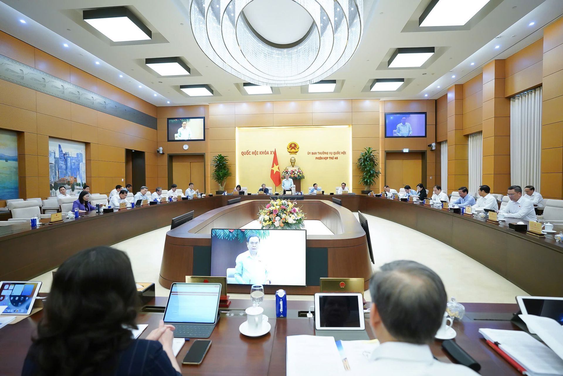 Toàn cảnh Phiên họp thứ 46