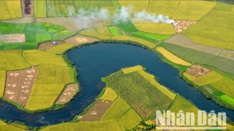 Phát triển du lịch tiểu vùng Đông Bắc gắn với thương hiệu văn hóa Việt Bắc