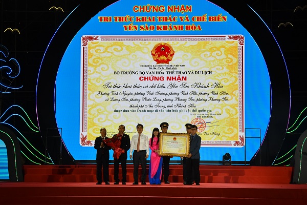 Khánh Hòa: Tổ chức Lễ vinh danh Di sản văn hóa Quốc gia Yến sào Khánh Hòa