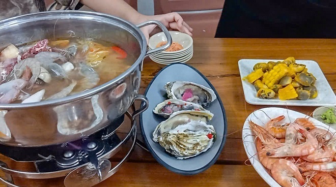 Vụ 7 người nhập viện sau bữa ăn buffet hải sản: Bộ Y tế vào cuộc