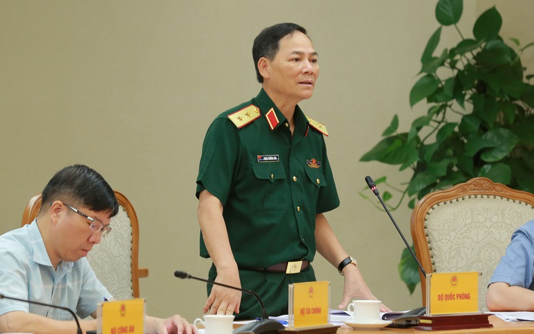Lãnh đạo các bộ, ngành phát biểu tại cuộc họp - Ảnh: VGP/Minh Khôi Lãnh đạo các bộ, ngành phát biểu tại cuộc họp - Ảnh: VGP/Minh Khôi