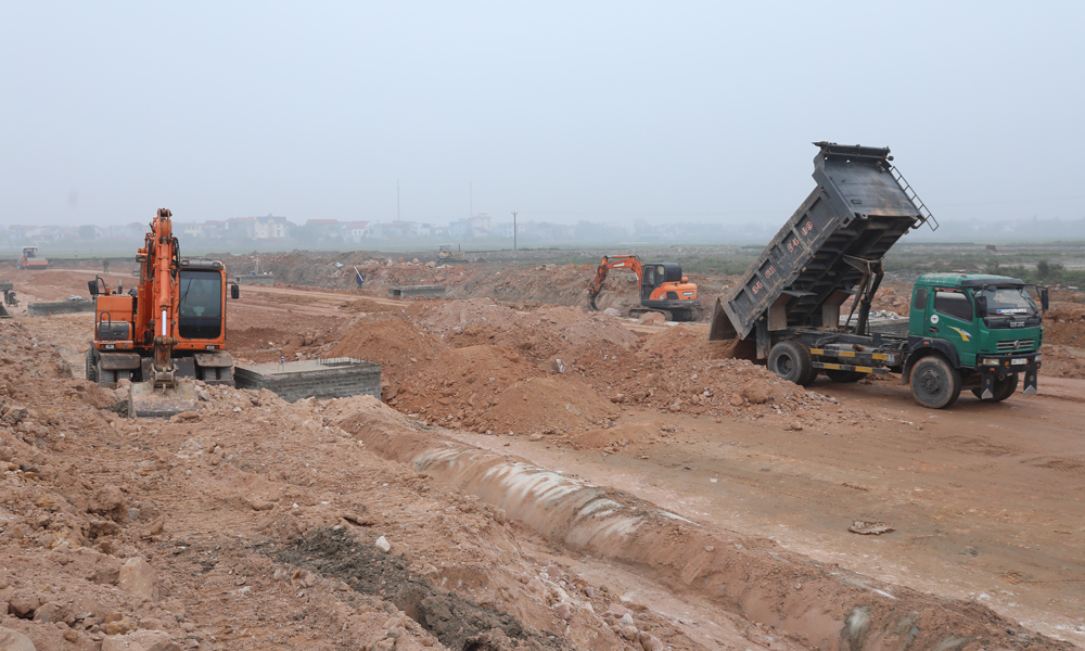 Bắc Giang cam kết giải phóng xong mặt bằng 22 cụm công nghiệp trong tháng 6