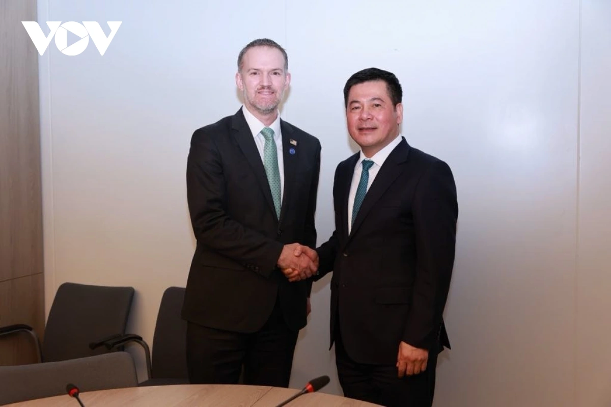 Bộ trưởng Bộ Công Thương Nguyễn Hồng Diên và Trưởng Đại diện Thương mại Hoa Kỳ Jamieson Greer