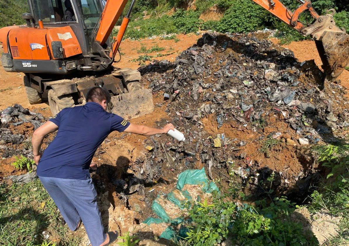 Cao Bằng: Phát hiện, xử lý gần 500 kg chân gà đông lạnh không rõ nguồn gốc, xuất xứ