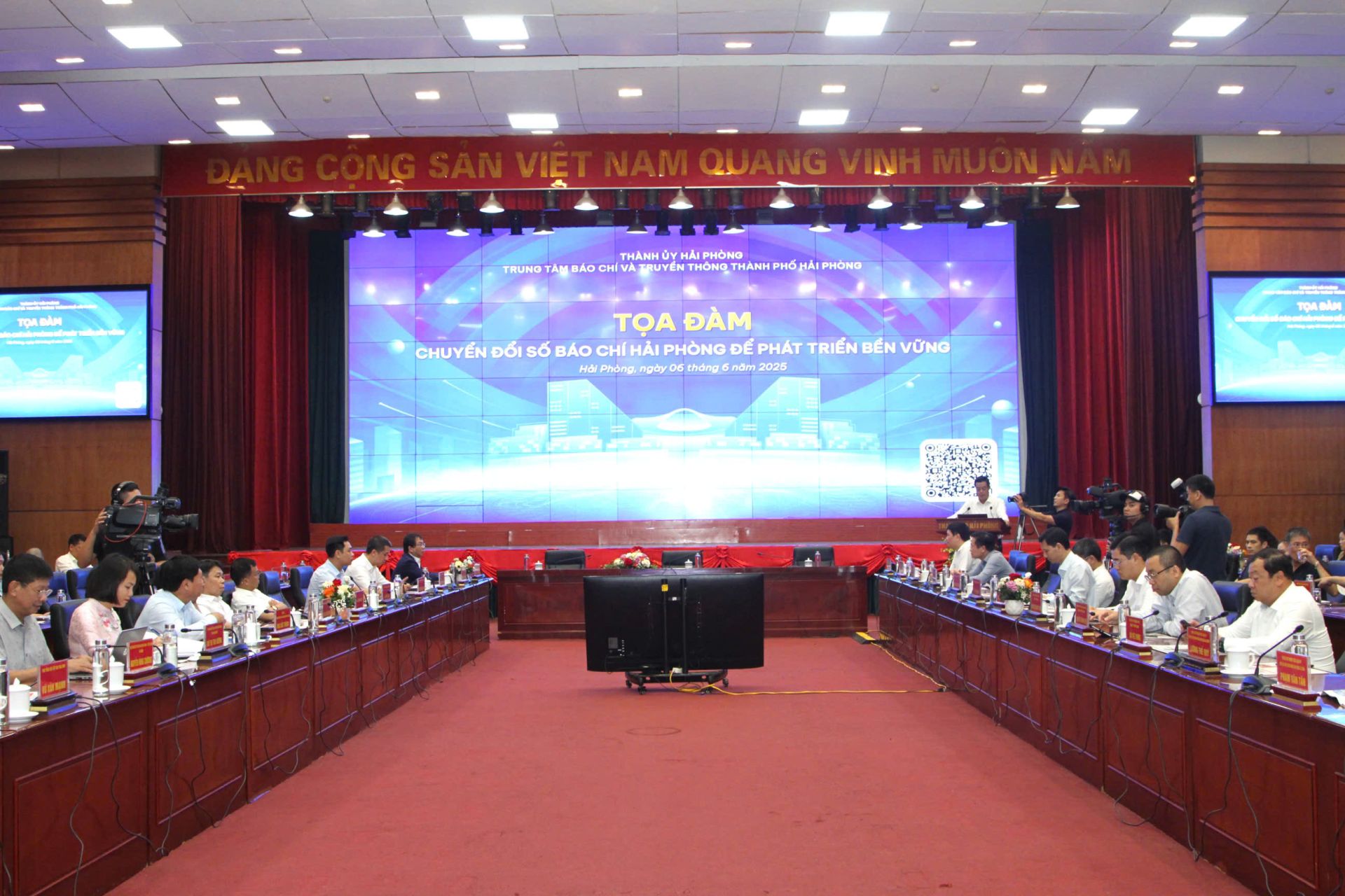 Tọa đàm Chuyển đổi số báo chí Hải Phòng để phát triển bền vững