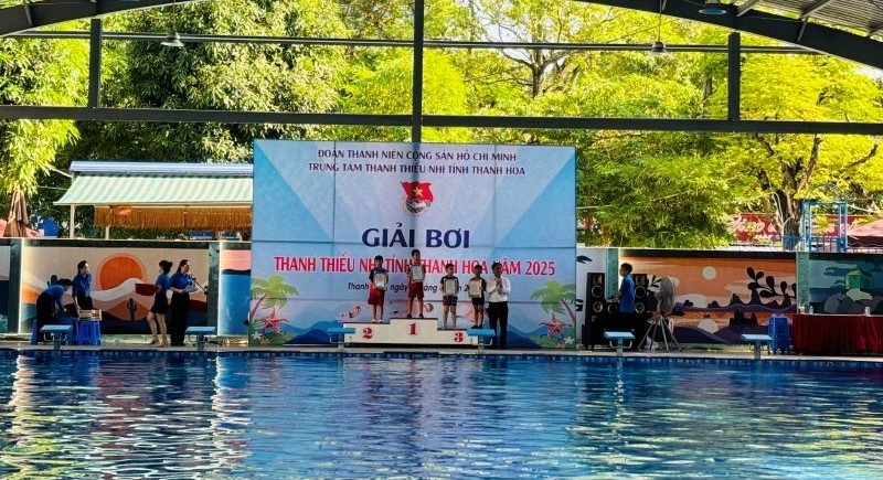 Sôi nổi giải bơi thanh thiếu nhi tỉnh Thanh Hóa