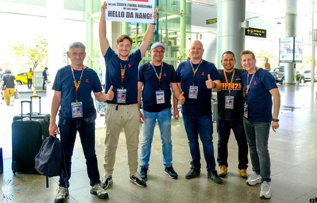 Đội Surex Firma Rodzinna của Ba Lan.