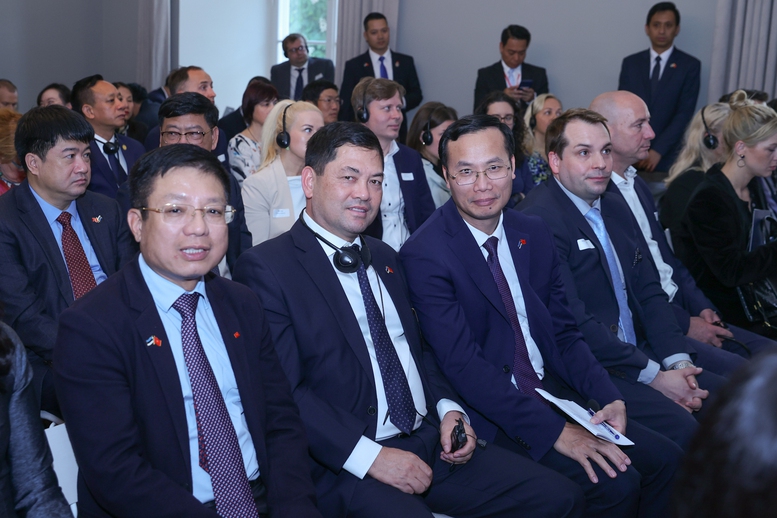 Các đại biểu dự tọa đàm - Ảnh: VGP/Nhật Bắc