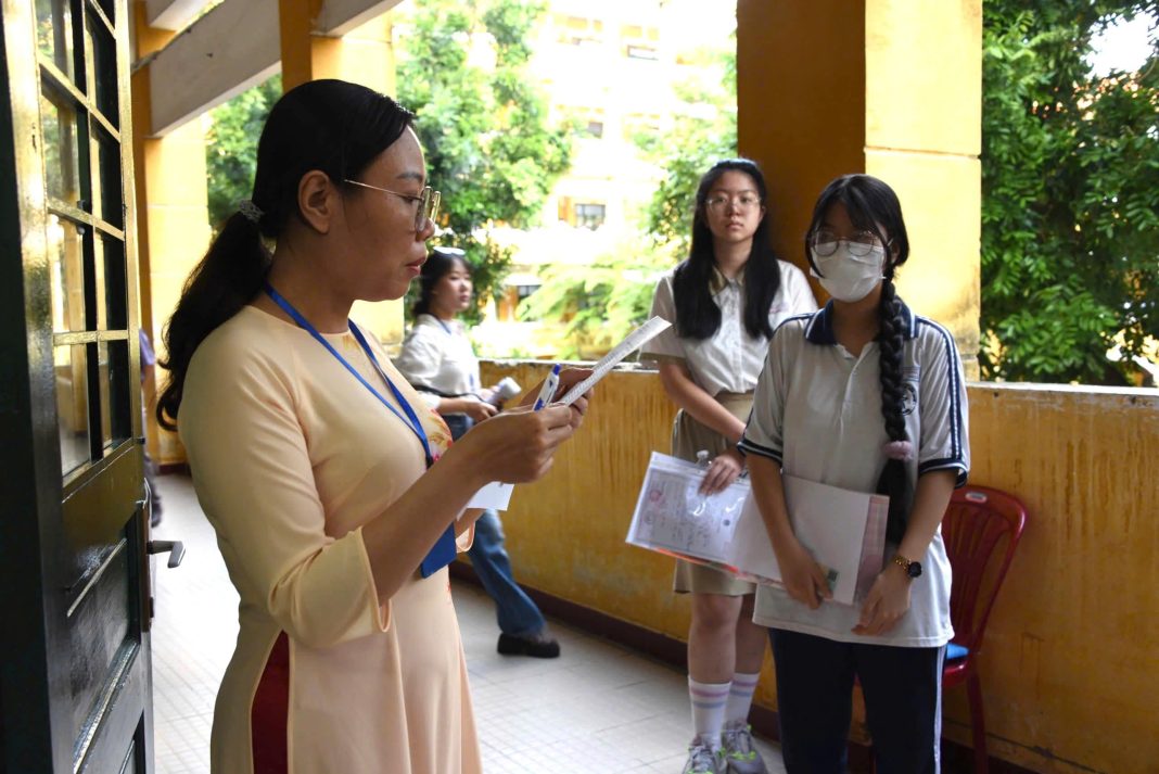 TP. Hồ Chí Minh: Hơn 70.000 học sinh bước vào kỳ thi lớp 10