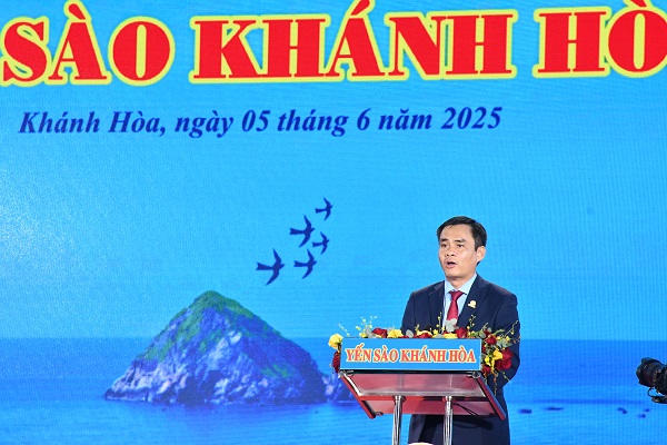 Ông Nguyễn Thanh Hải- Tổng Giám đốc Công ty Yến sào Khánh Hòa phát biểu khai mạc