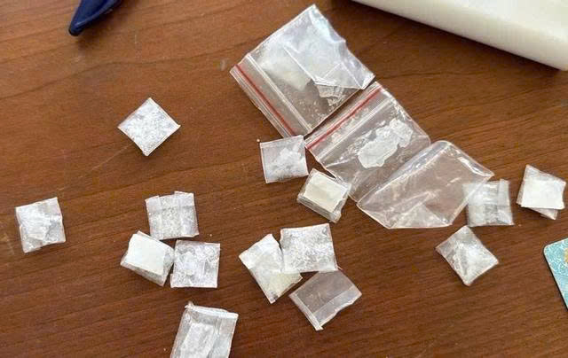 Tang vật bị thu giữ Tang vật bị thu giữ