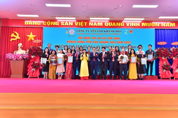 Tri ân khách hàng gắn bó dài lâu cùng Yến sào Khánh Hòa