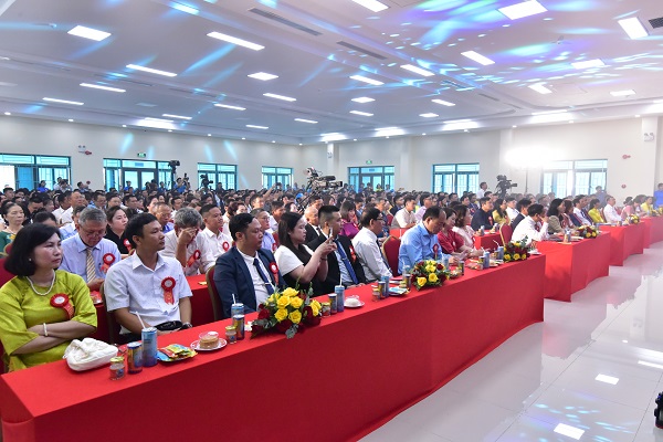 Quang cảnh hội nghị