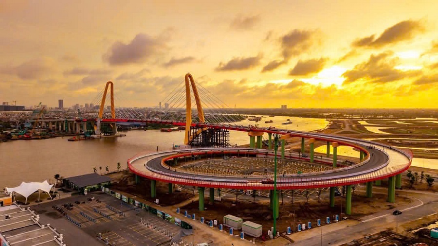 Cầu Hoàng Gia chính thức thông xe vào ngày 15/7 xác lập vị thế mới của đô thị đảo nghỉ dưỡng Vinhomes Royal Island