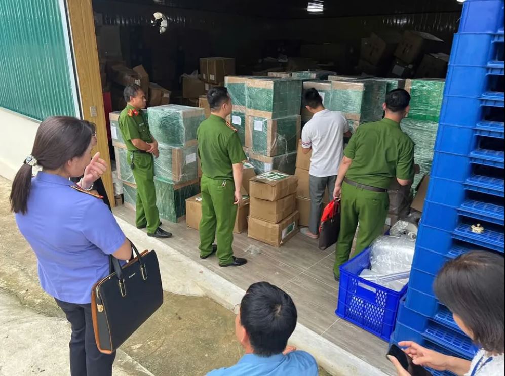 Triệt phá đường dây sản xuất mỹ phẩm trái phép quy mô lớn tại Yên Bái, thu giữ hàng tỷ đồng tang vật