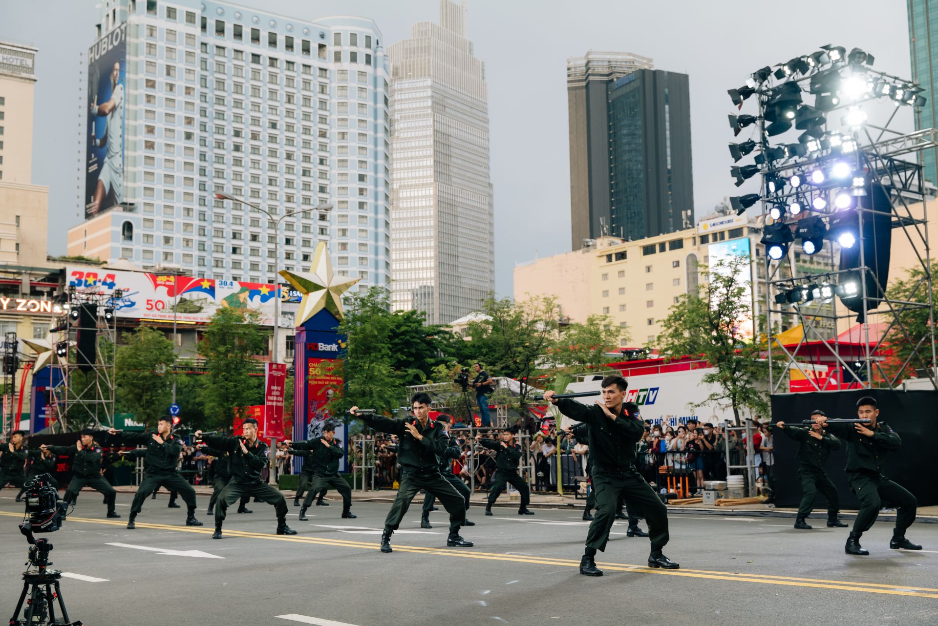 Màn phô diễn võ thuật, khí công của lực lượng Cảnh sát đặc nhiệm