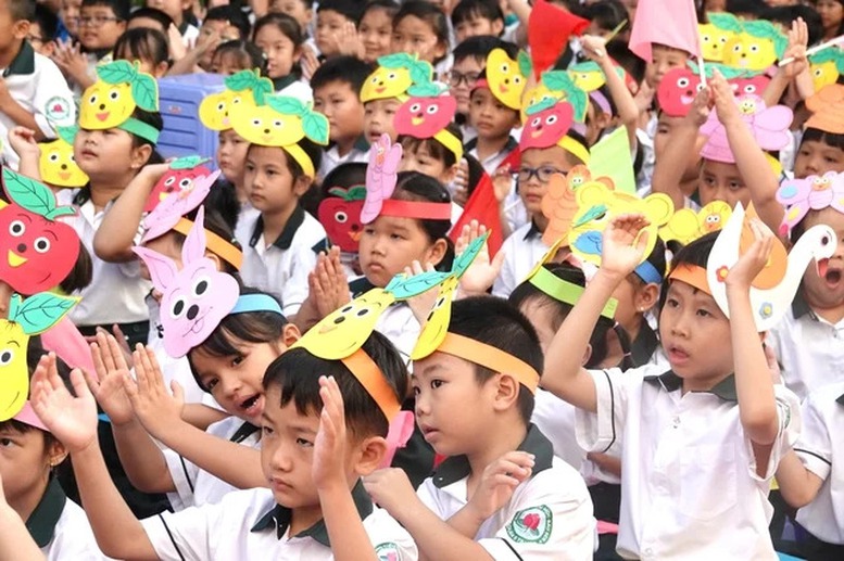 Tổ chức đồng bộ, hiệu quả việc dạy học 2 buổi/ngày và sinh hoạt hè cho trẻ em, học sinh Tổ chức đồng bộ, hiệu quả việc dạy học 2 buổi/ngày và sinh hoạt hè cho trẻ em, học sinh