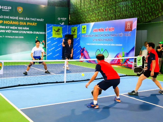 Giải đấu thu hút sự tham gia của hơn 100 vận động viên đến từ các cơ quan báo chí trên địa bàn tỉnh.