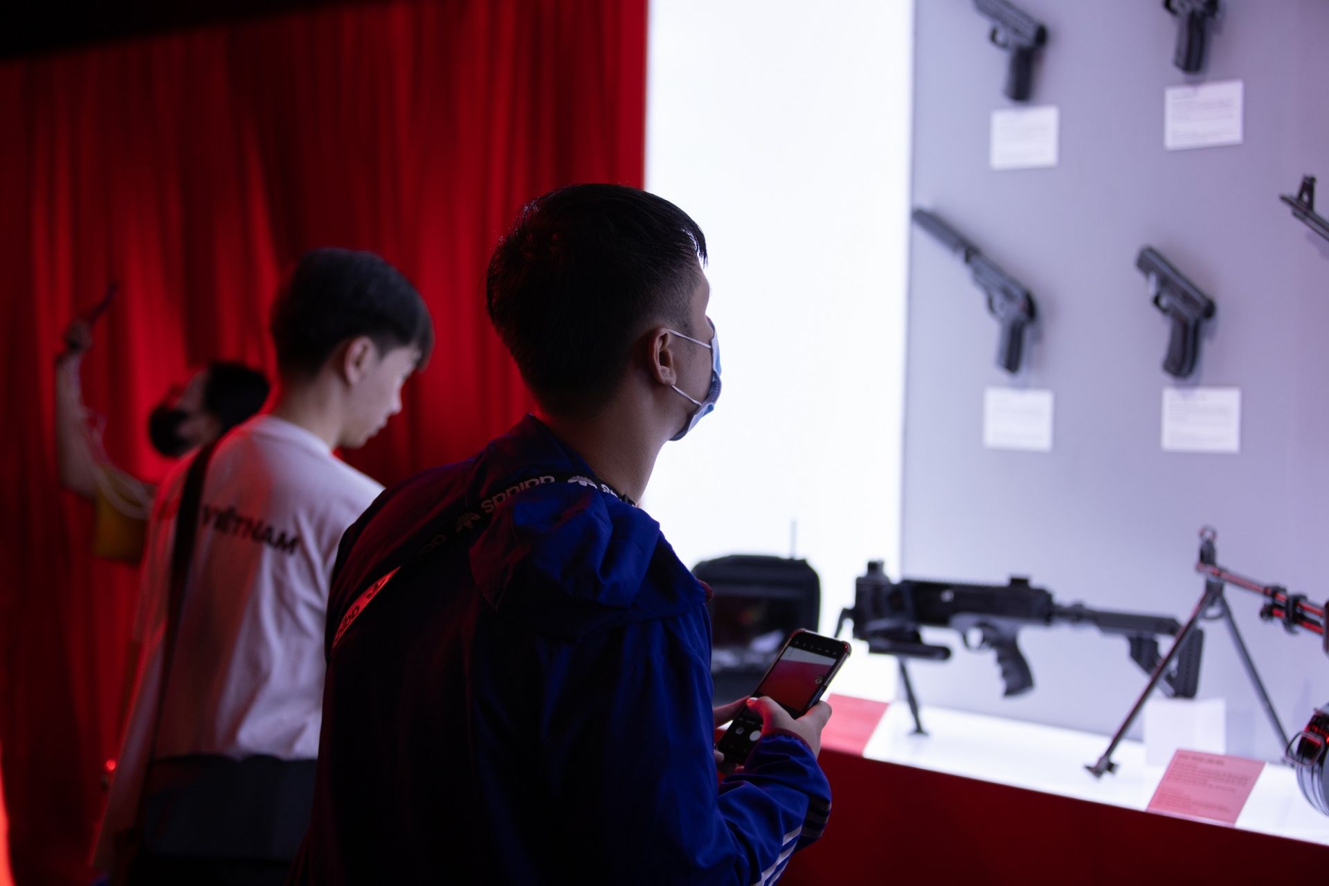 Với không gian mở, sự kiện tại TP. Hồ Chí Minh được bổ sung một số hoạt động như: Triển lãm trưng bày hiện vật của lực lượng Công an nhân dân...