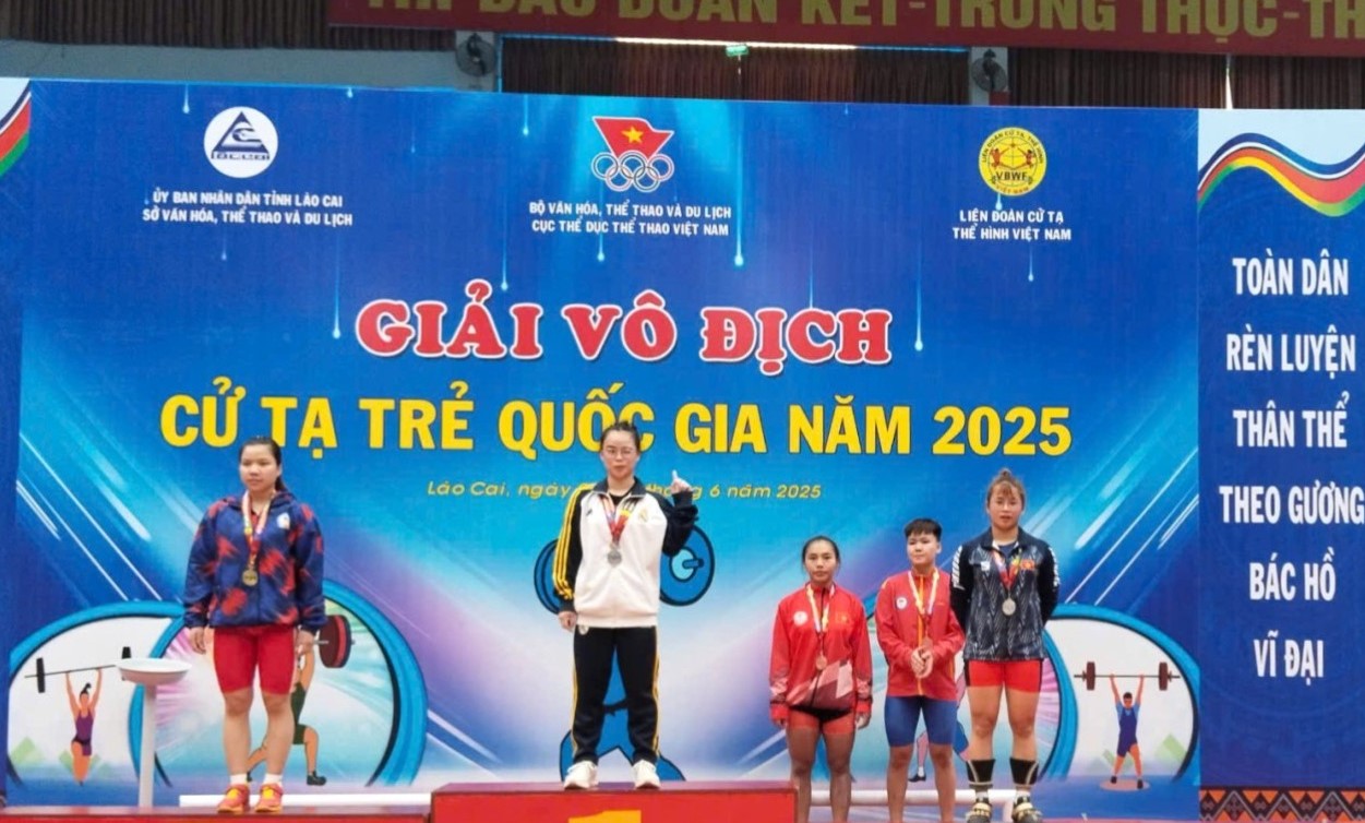 Lạng Sơn: Đạt 5 huy chương tại Giải Vô địch Cử tạ trẻ quốc gia năm 2025