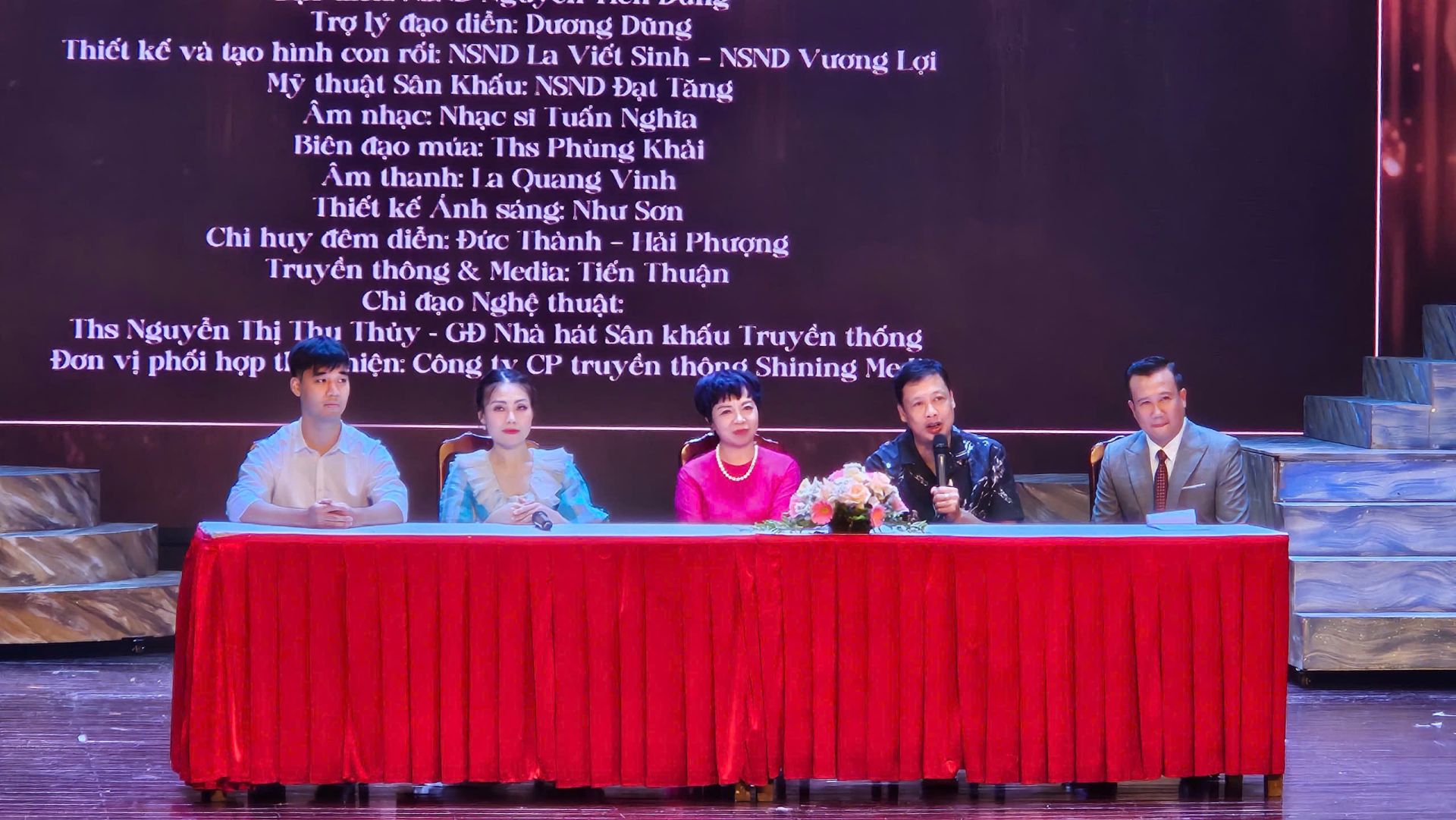Vở múa rối “Bầy Chim Thiên Nga” – Lan tỏa thông điệp “Lòng dũng cảm và chia sẻ yêu thương ”