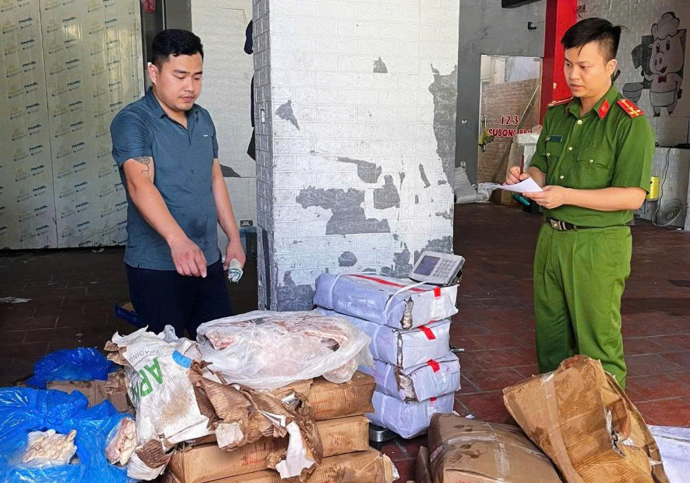 Phát hiện, bắt giữ nhiều vụ buôn bán, vận chuyển hàng giả tại Ninh Bình