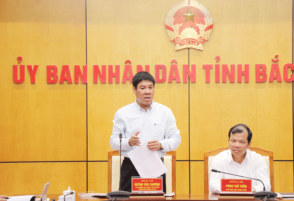 đồng chí Huỳnh Văn Chương, Cục trưởng Cục Quản lý chất lượng (Bộ Giáo dục và Đào tạo), Phó trưởng Ban Thường trực Ban Chỉ đạo cấp quốc gia kỳ thi tốt nghiệp trung học phổ thông năm 2025 phát biểu tại buổi làm việc. đồng chí Huỳnh Văn Chương, Cục trưởng Cục Quản lý chất lượng (Bộ Giáo dục và Đào tạo), Phó trưởng Ban Thường trực Ban Chỉ đạo cấp quốc gia kỳ thi tốt nghiệp trung học phổ thông năm 2025 phát biểu tại buổi làm việc.