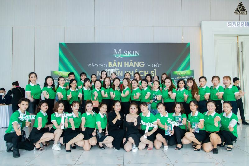 Theo giới thiệu, Công ty Cổ phần Xuất nhập khẩu MQ tự hào là thương hiệu mỹ phẩm đạt tiêu chuẩn cGMP và trang thiết bị hiện đại hàng đầu tại Việt Nam Theo giới thiệu, Công ty Cổ phần Xuất nhập khẩu MQ tự hào là thương hiệu mỹ phẩm đạt tiêu chuẩn cGMP và trang thiết bị hiện đại hàng đầu tại Việt Nam