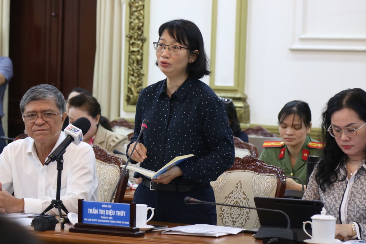 Phó Chủ tịch UBND TP. Hồ Chí Minh Trần Thị Diệu Thúy phát biểu tại buổi làm việc