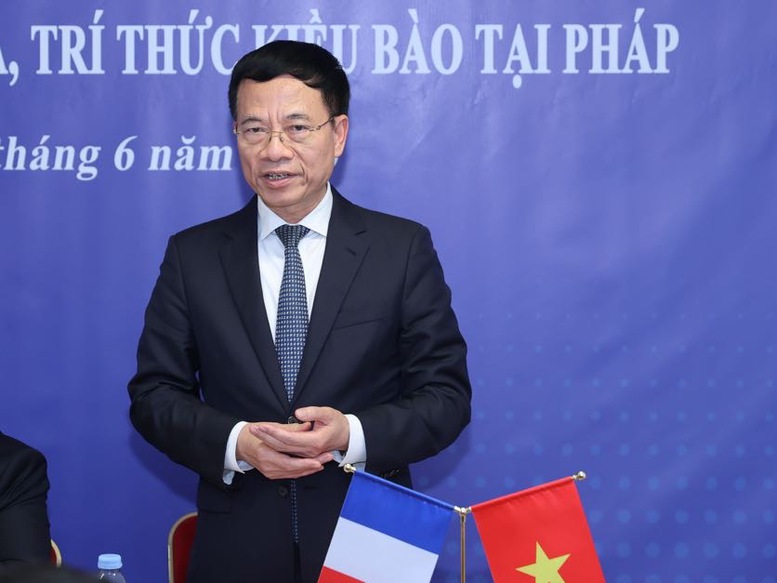 Bộ trưởng Bộ Khoa học và Công nghệ Nguyễn Mạnh Hùng cho biết, sẽ bảo đảm bố trí ít nhất 3% ngân sách cho khoa học và công nghệ - Ảnh: VGP/Nhật Bắc