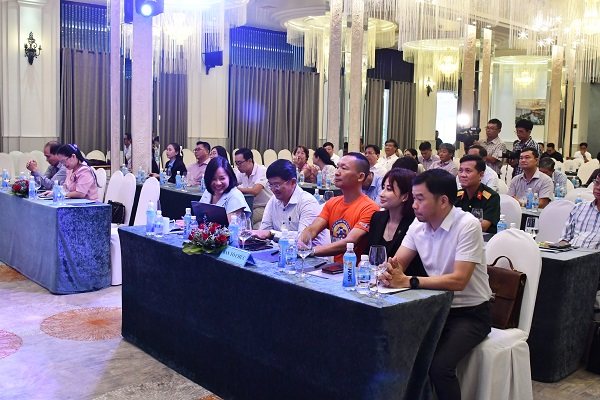 Quang cảnh buổi họp báo