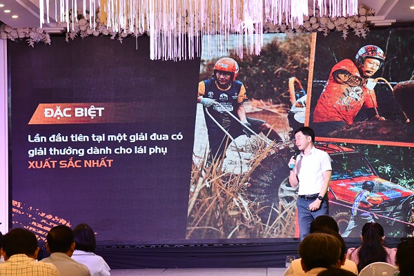 Hình ảnh thông tin về giải đấu