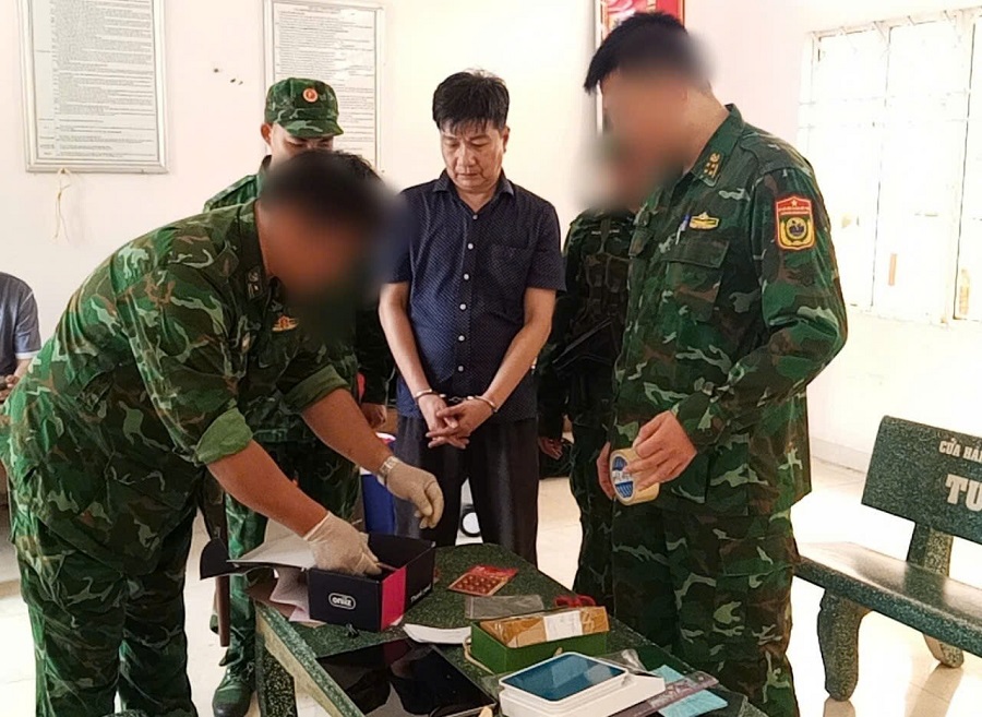 Đồn Biên phòng cửa khẩu Mỹ Quý Tây bắt giữ đối tượng tàng trữ trái phép chất ma túy