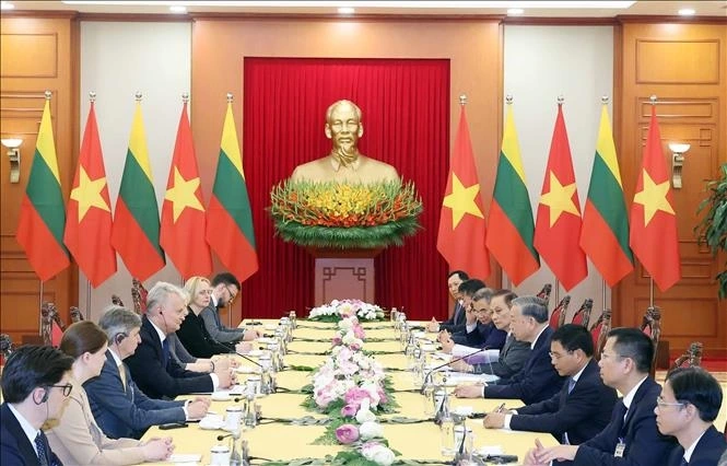 Tổng Bí thư Tô Lâm hội kiến Tổng thống Cộng hòa Litva Gitanas Nauseda. (Ảnh: Thống Nhất/TTXVN)