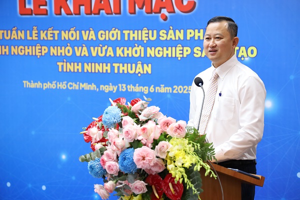 Ông Trần Phú Lữ, Giám đốc ITPC- TP Hồ Chí Minh phát biểu trong lễ khai mạc
